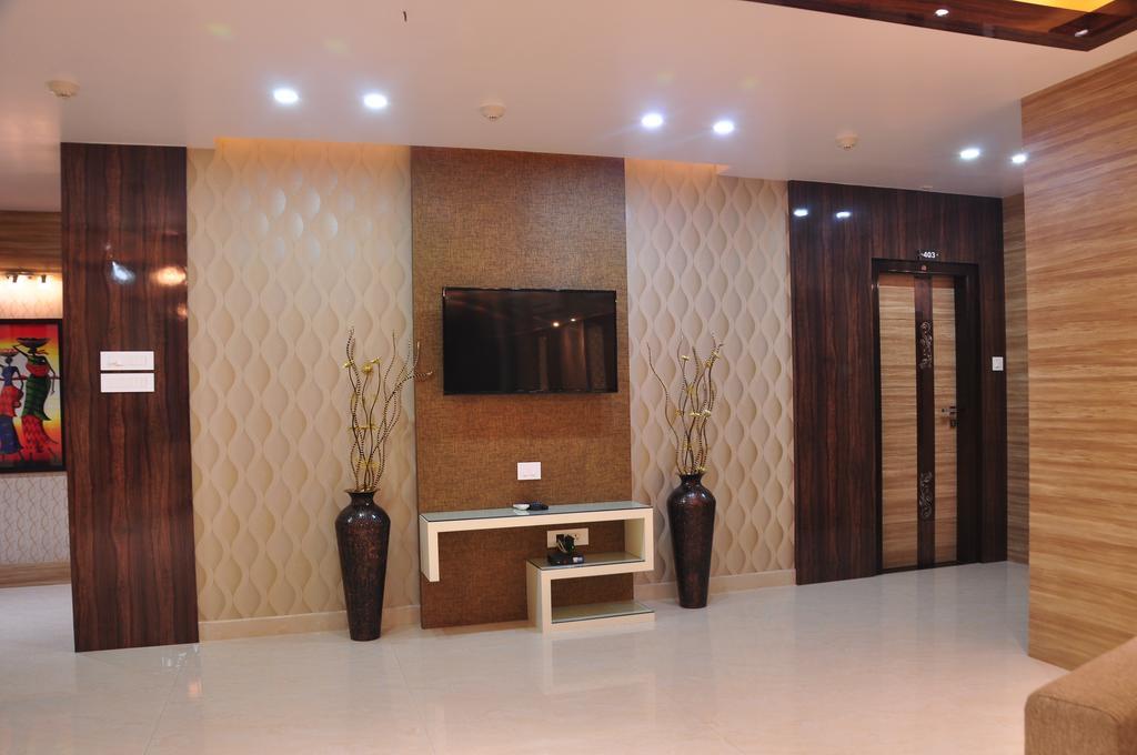 古瓦哈提 Awesome Palace酒店 外观 照片