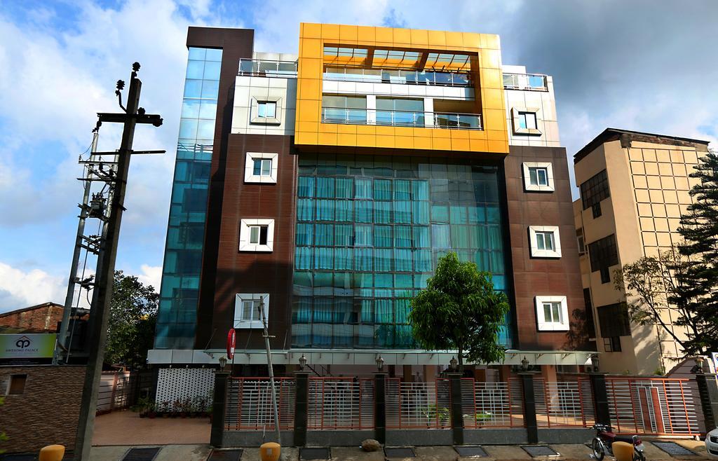 古瓦哈提 Awesome Palace酒店 外观 照片