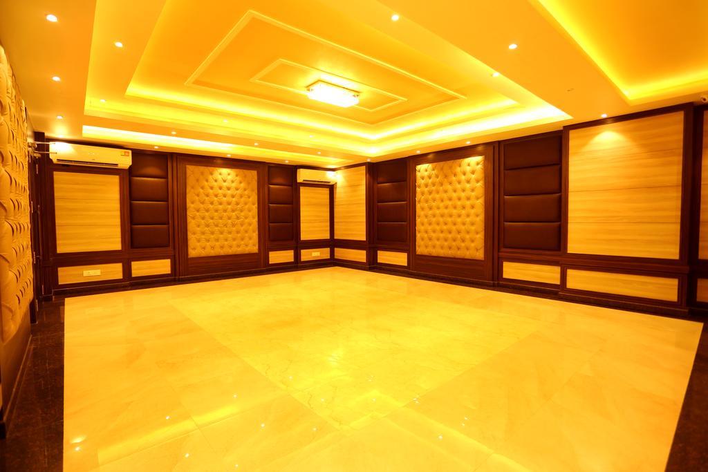 古瓦哈提 Awesome Palace酒店 外观 照片